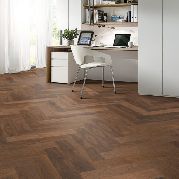 Swing Smoked Walnut Premium view 2