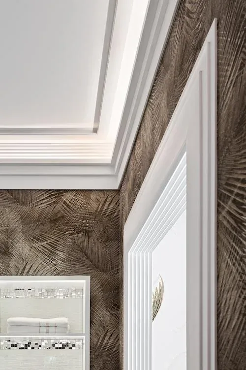 MIGUEL MUNOZ gallery view 2