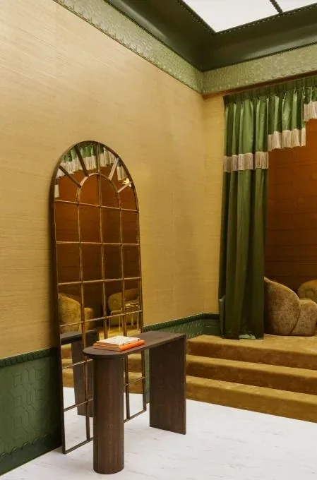 Art Deco Room 2, Orac Showroom, photo 3