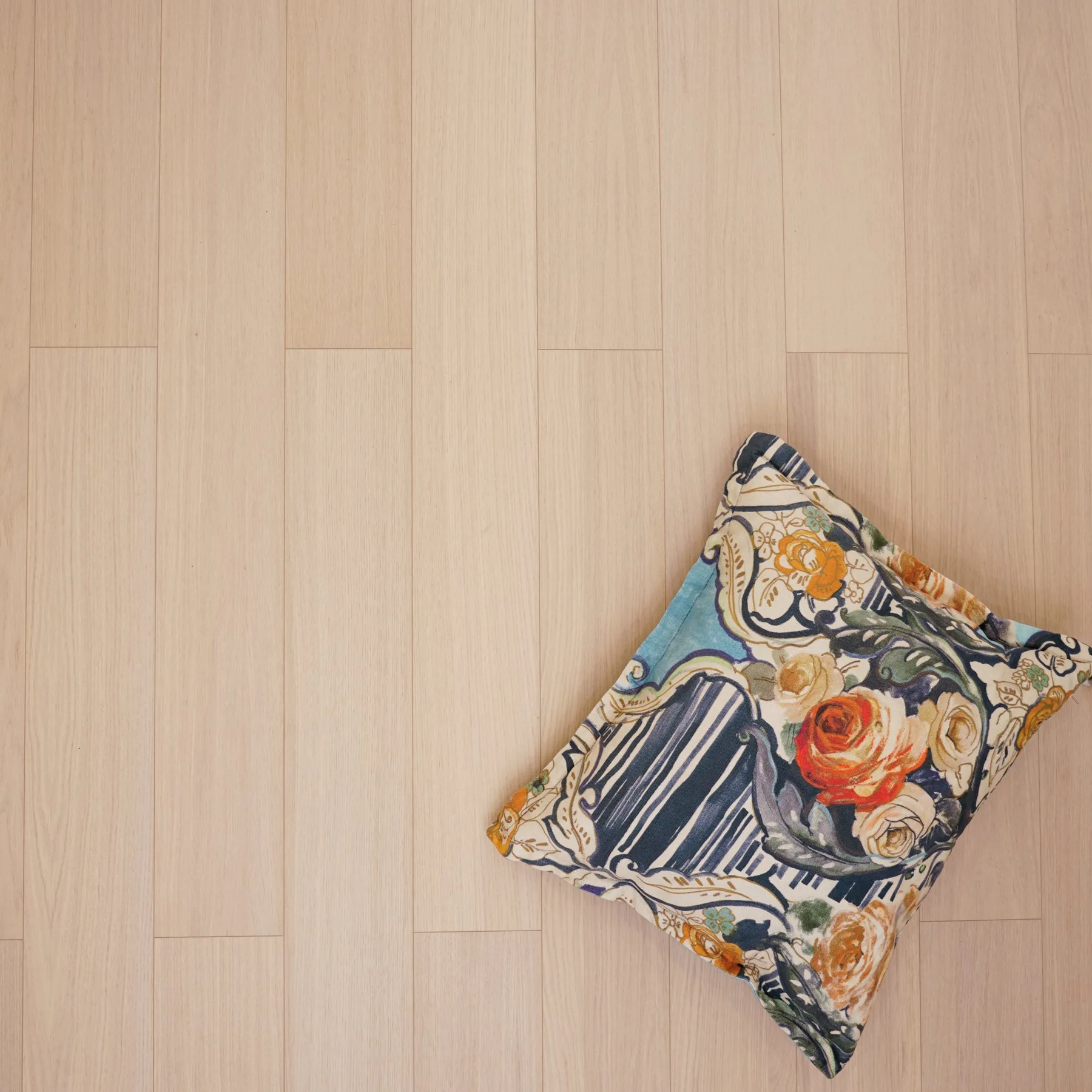 Parquet feuille de bois Chêne Silk Oak brossé 166×1506